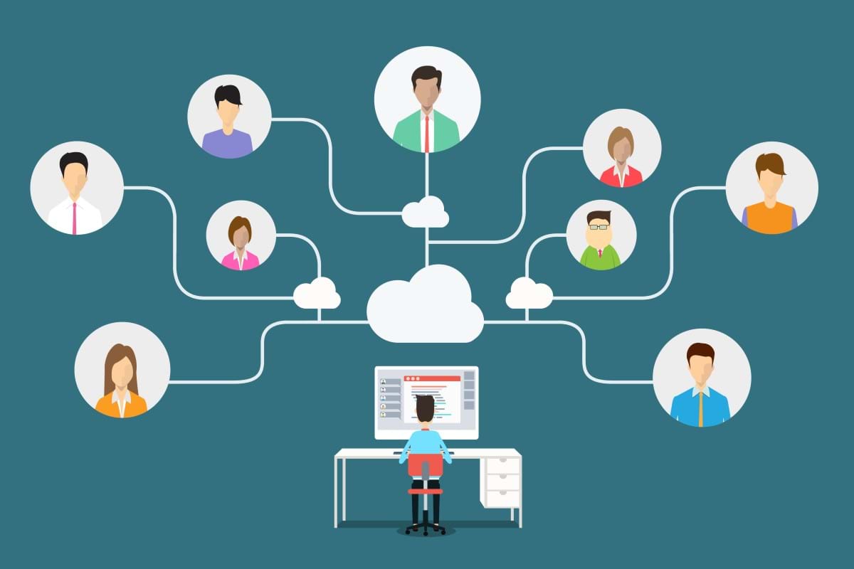 An illustration of a business person using the Commtrex Transload Marketplace to create one transload request and send to multiple transload providers
